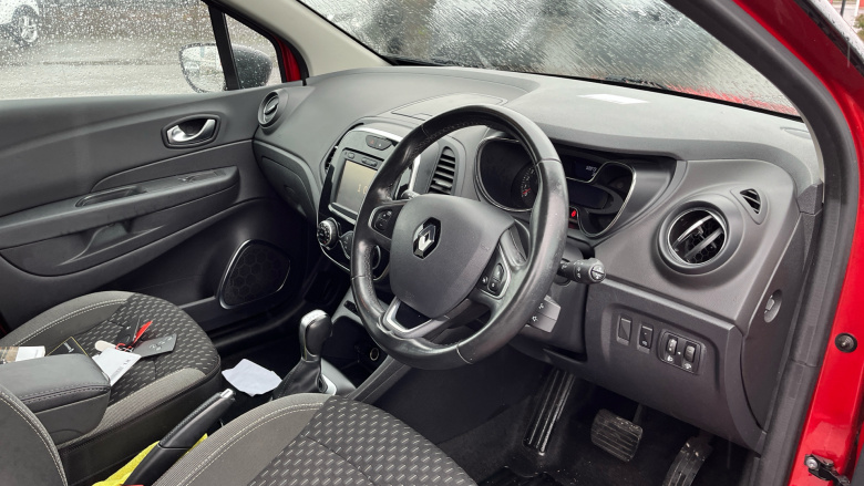 Renault Captur 1.2 TCE 120 Dynamique S Nav 5dr EDC Petrol Hatchback